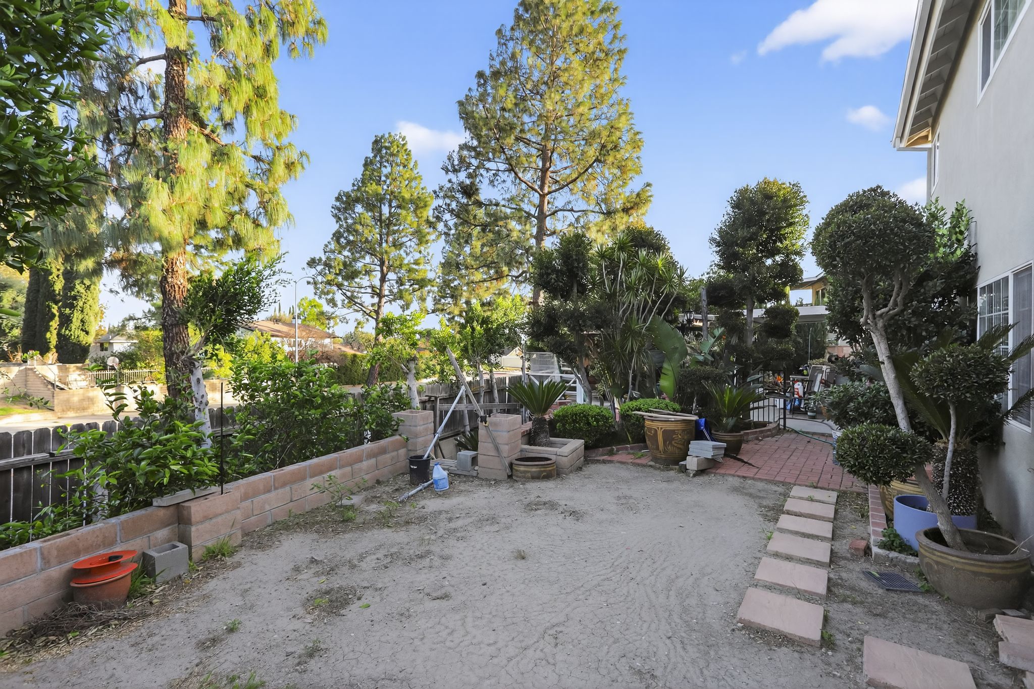10856 Topeka Dr, Porter Ranch, CA 91326 – Sellers New Day Deals
