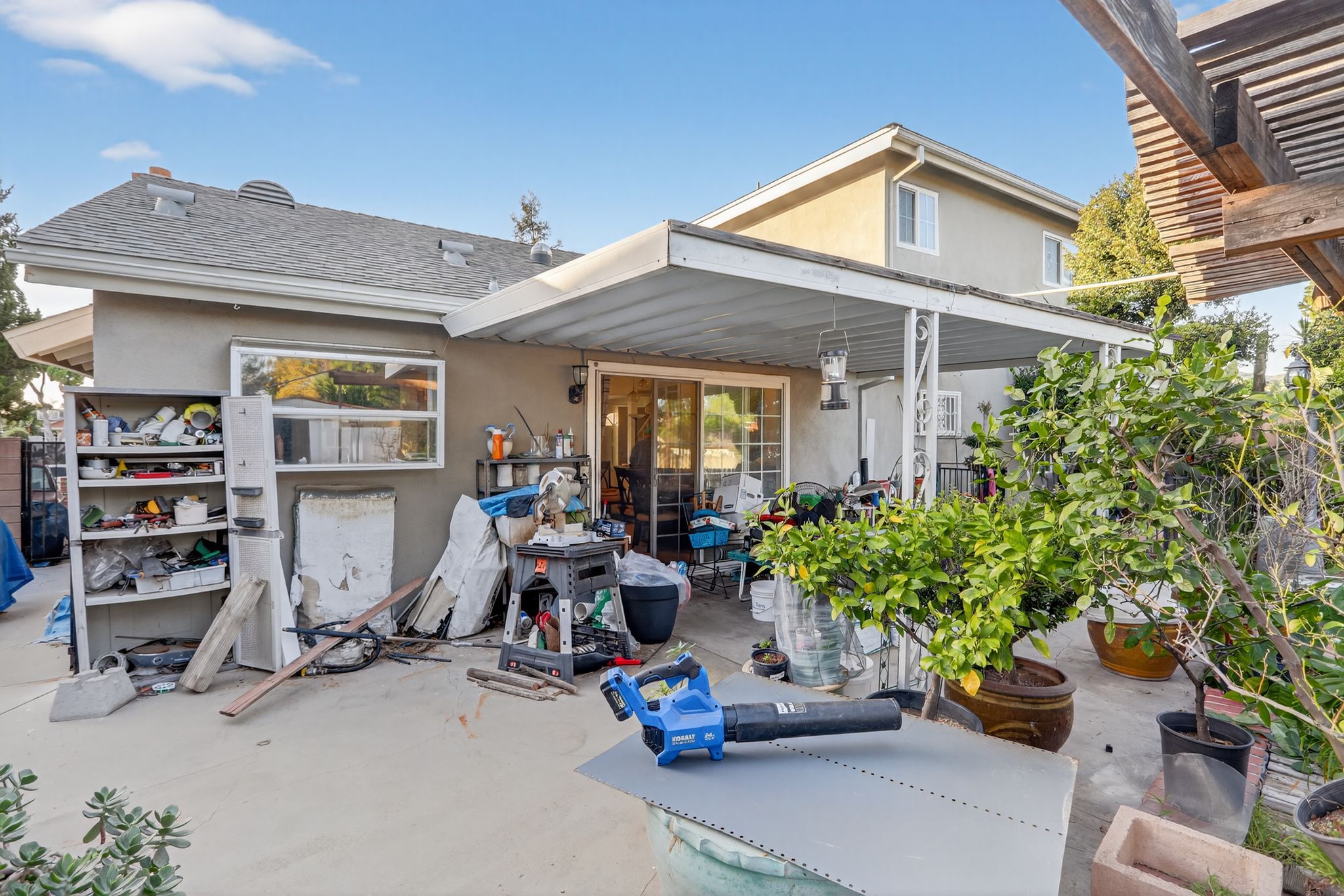 10856 Topeka Dr, Porter Ranch, CA 91326 – Sellers New Day Deals