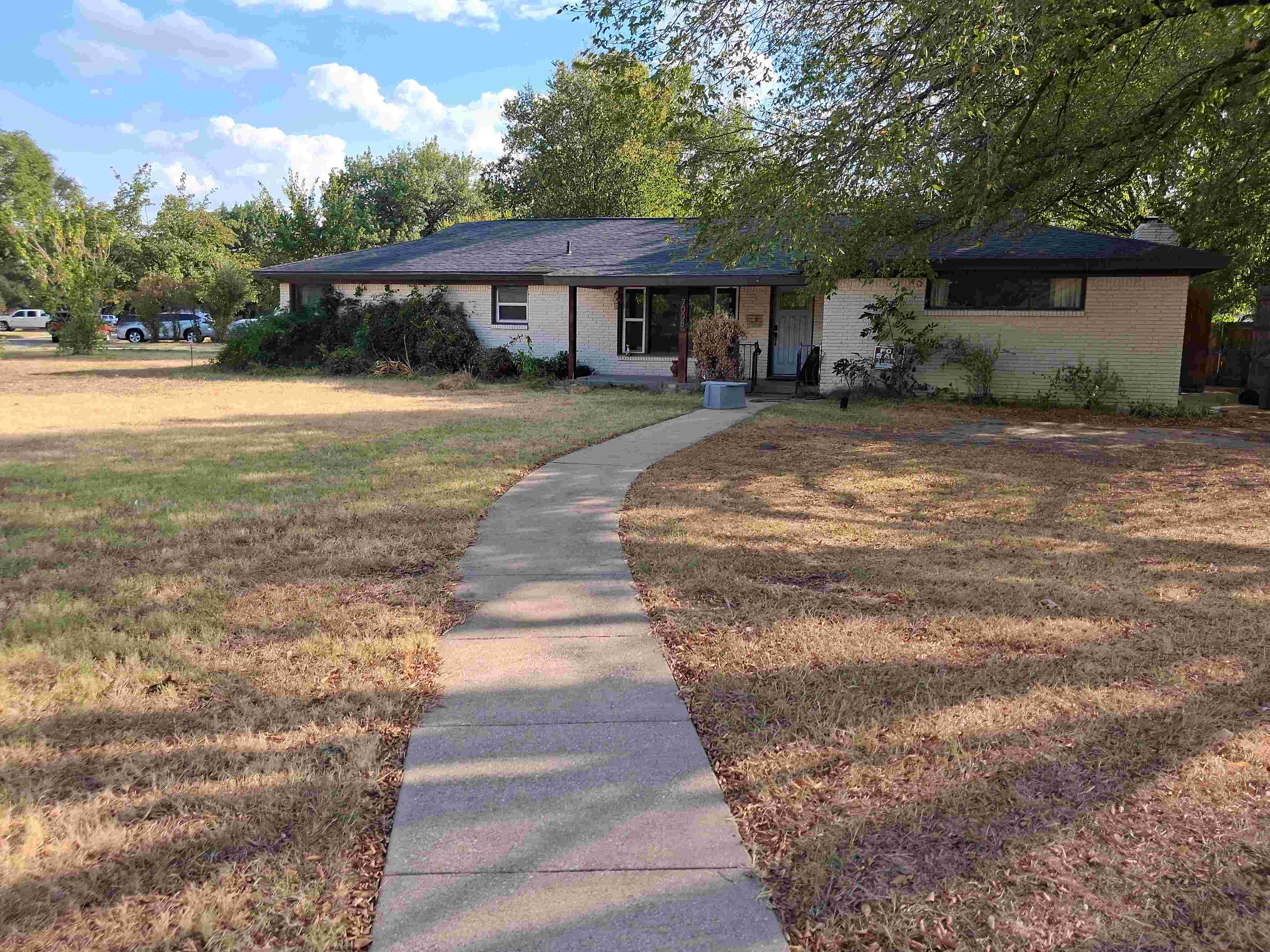 7008 Riviera Dr, North Richland Hills, TX 76180